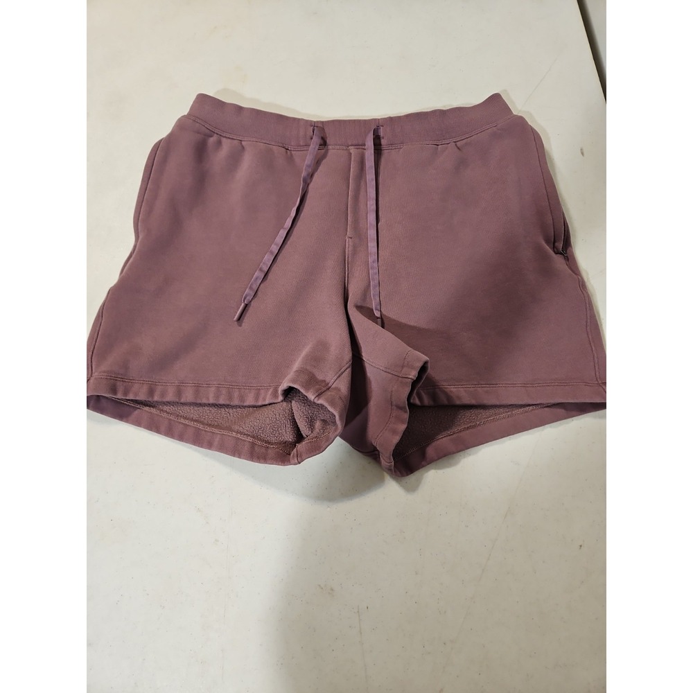 Lululemon Scuba Shorts Womens Large 4.5"I High Rise Purple Jogger shorts (1765